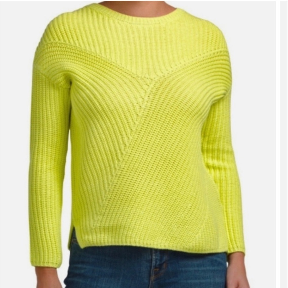 Rachel Zoe Asymmetrical Hem Knit Lime Yellow Sweater Sz M
